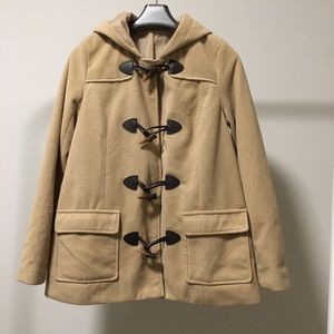 Horn buckle coat